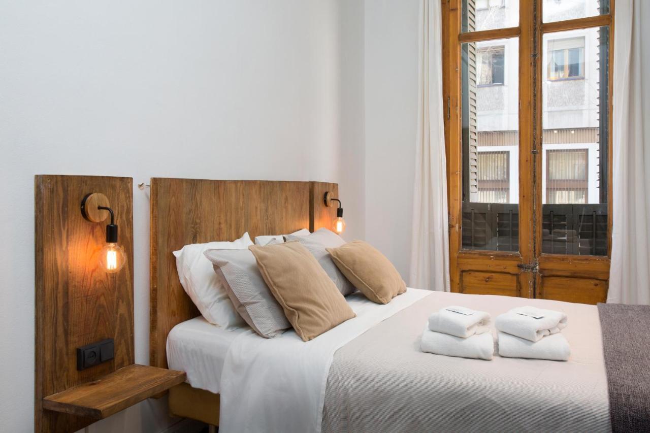 Casa Maca Guest House Barcelona Exterior photo